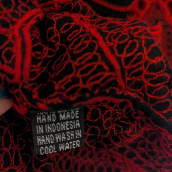 Butterfly Top - Picture 3 of 3